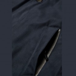 Veste chaude en daim microvelours bleu marine avec col en fourrure amovible bugatti